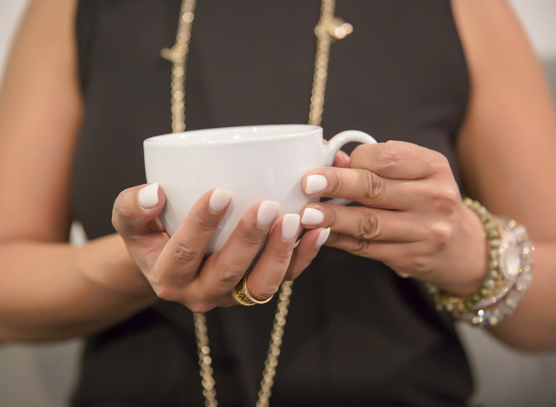 Refuerzo natural de uñas: ¿qué se debe considerar?